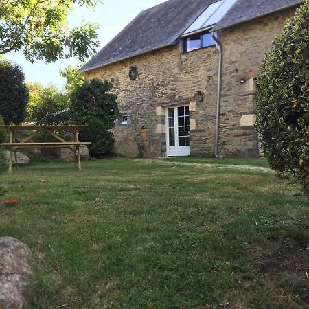 Bed and Breakfast Etang Fleuri à Cahagnes Extérieur photo